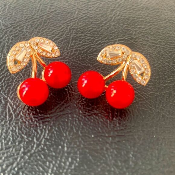 Sweet Red Cherry Earrings Summer Fruit Salad Crystal Cubic Zirconia Drop NEW - Picture 4 of 9